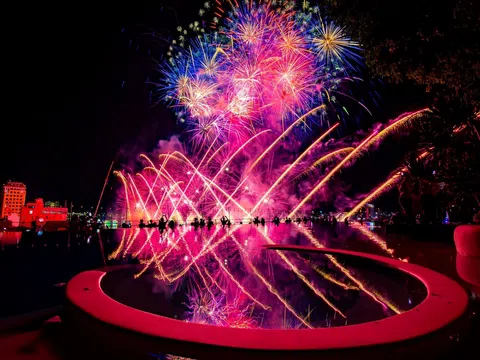 Loạt khách sạn hạng sang được săn đón nhất mùa pháo hoa Đà Nẵng 2025