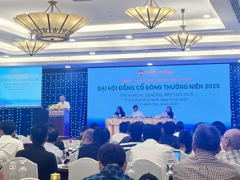 Bầu Đức bổ sung dự án nông nghiệp dâu tằm, cà phê - tự tin với mô hình "4 cây – 1 con"