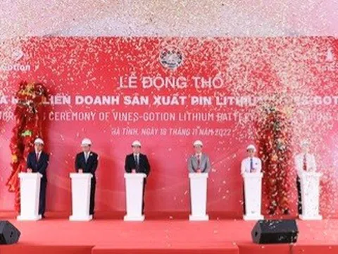 Khởi công nhà máy sản xuất pin trị giá 275 triệu USD tại Hà Tĩnh