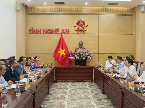 Nghệ An và Tập đoàn Carlsberg Việt Nam tăng cường quan hệ, hợp tác