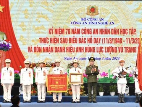 Công an tỉnh Nghệ An vinh dự đón nhận danh hiệu Anh hùng Lực lượng vũ trang nhân dân