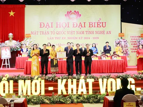 Đại hội Đại biểu MTTQ Việt Nam tỉnh Nghệ An lần thứ XV, nhiệm kỳ 2004-2009