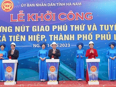 Chủ tịch Quốc hội dự Lễ khởi công Dự án đầu tư xây dựng nút giao Phú Thứ tại Hà Nam