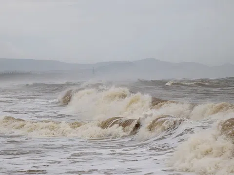 Sáng 11/6, áp thấp Biển Đông có khả năng thành bão số 1