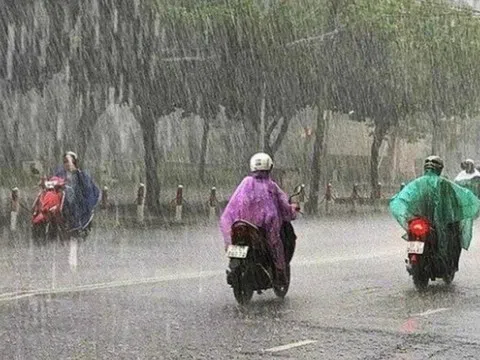 Ngày 12/6: Dự báo có mưa dông diện rộng, nhiều nơi mưa lớn