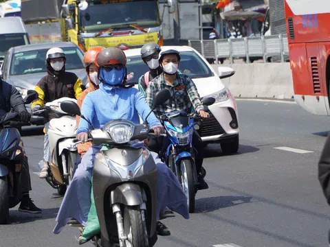 Thời tiết 9/7: Hà Nội và nhiều địa phương nắng nóng, mưa dông cục bộ vào chiều tối