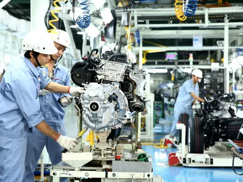 Đề xuất miễn thuế thu nhập 2 năm cho hộ kinh doanh chuyển đổi thành doanh nghiệp