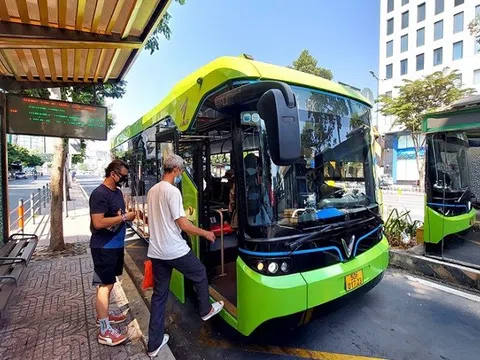 Hà Nội quyết tâm chuyển đổi phương tiện xanh, hướng tới đô thị phát triển bền vững