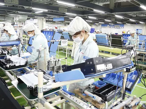 Việt Nam trước cơ hội và thách thức FDI trong kỷ nguyên 4.0