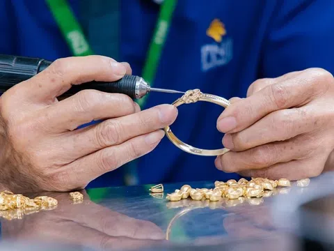 Giảm đầu cơ, tăng minh bạch: Câu chuyện đánh thuế giao dịch vàng