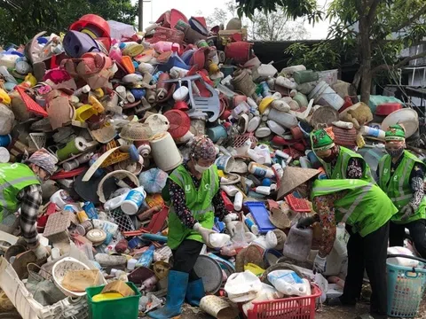 Đề xuất miễn thuế cho hộ thu gom rác thải để thúc đẩy kinh tế tuần hoàn