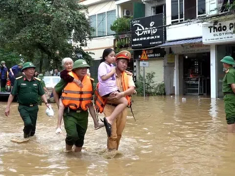 Bão số 11 hình thành trên Biển Đông, nguy cơ gió giật cấp 14