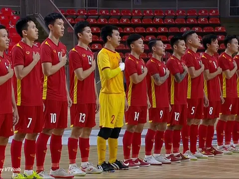 Việt Nam thắng đậm Australia 5-1, góp mặt vào bán kết Vô địch Futsal Đông Nam Á 2022