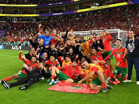 Morocco trở thành đội bóng Châu Phi đầu tiên trong lịch sử giành quyền vào Bán kết World Cup