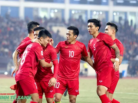 Việt Nam tiến vào Bán kết AFF Mitsubishi Electric Cup 2022 bằng trận thắng đậm 3-0  trước Myanmar