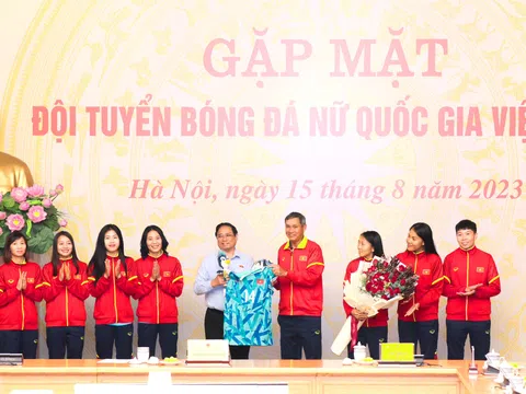 Thủ tướng Phạm Minh Chính gặp mặt đội tuyển bóng đá nữ Việt Nam