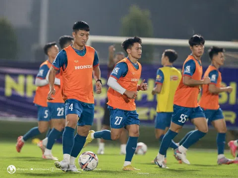 "Mục tiêu của đội tuyển Việt Nam là 3 điểm trên sân Philippines"