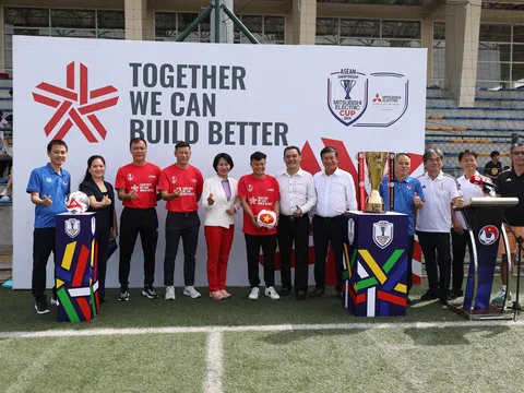 Cúp vàng vô địch Đông Nam Á - ASEAN Cup 2024 ghé thăm Hà Nội