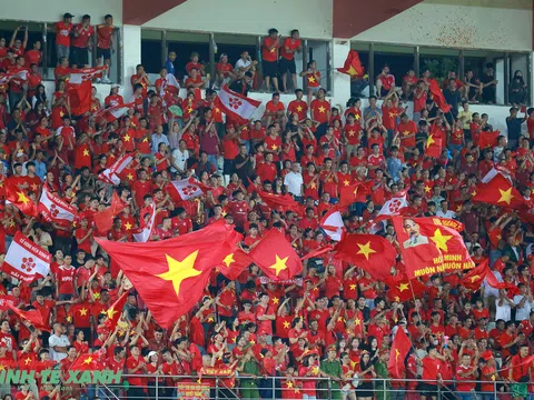 HLV Mai Đức Chung gửi lời tri ân đến cổ động viên bóng đá cả nước