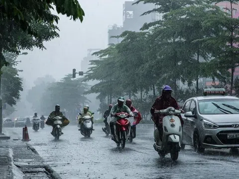 Dự báo thời tiết hôm nay 24/9: Siêu bão Ragasa giảm cấp, miền Bắc mưa lớn diện rộng