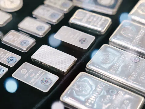 Giá bạc hôm nay 7/11: Tăng mạnh cả trong nước và thế giới