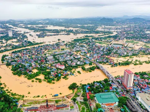 Hỗ trợ khẩn cấp 140 tỷ đồng cho 4 tỉnh khắc phục hậu quả mưa lũ