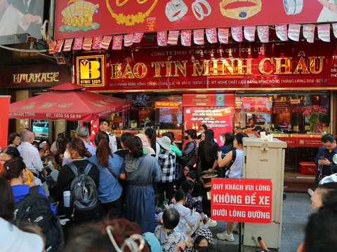 Giá vàng chiều 17/10: Vàng miếng tăng hơn 3 triệu đồng một lượng