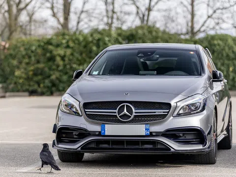 Mercedes-Benz Việt Nam triệu hồi 49 xe A-Class, CLA và GLA