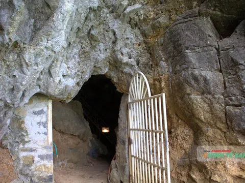 Động Vái Giời – hành trình qua “ba tầng” giữa quần thể danh thắng Tràng An