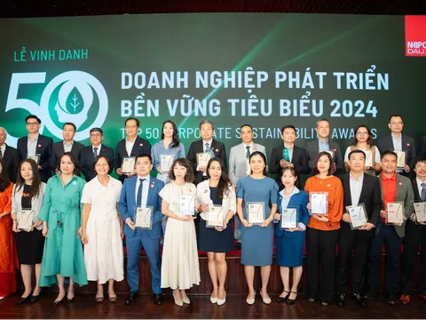 PNJ hai lần lập ‘hat-trick’ ESG tại giải thưởng phát triển bền vững