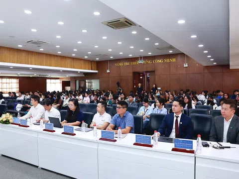 Trường Đại học Luật TP.HCM: Tập huấn nâng cao kỹ năng phòng chống lừa đảo trên không gian mạng cho hơn 300 sinh viên