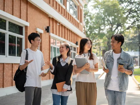 Tích lũy giáo dục cho con – Xu hướng tài chính không thể trì hoãn