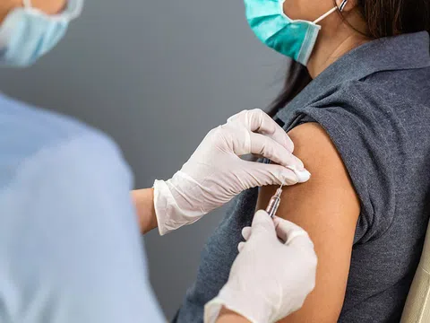 Australia: Các chuỗi siêu thị yêu cầu tiêm vaccine phòng COVID-19 bắt buộc đối với nhân viên