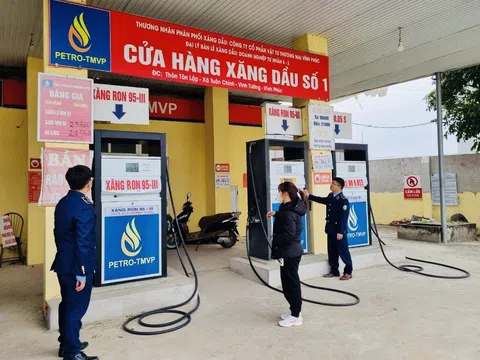 Xử phạt 80 triệu đồng Doanh nghiệp tư nhân 8-3 kinh doanh khi Giấy phép kinh doanh xăng dầu hết hiệu lực