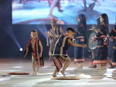 Khai mạc Đêm hội Hòa âm Cồng chiêng Đông Nam Á 2025 – “Âm vang di sản, gắn kết tương lai”