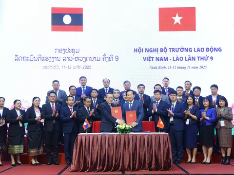 Thắt chặt hợp tác Việt Nam – Lào trong lĩnh vực lao động, việc làm và người có công