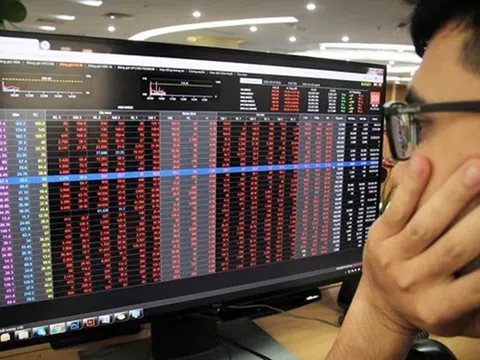 Chuyên gia: Khả năng chứng khoán sẽ xuất hiện nhịp điều chỉnh trong tuần tới, ngưỡng 1.350 điểm trở nên quan trọng