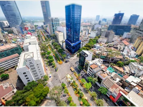 Một khu vực đối mặt nguy cơ dư nguồn cung bất động sản văn phòng