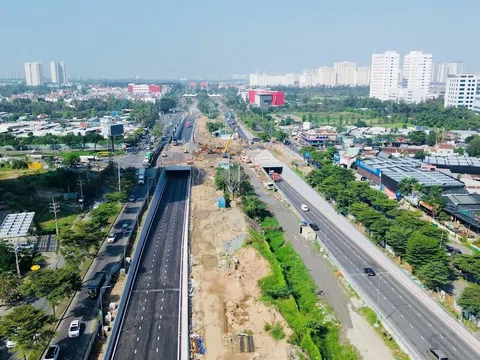 Trả lời “nóng” của Sở xây dựng TP.HCM về các tuyến hạ tầng trọng điểm kết nối phía Nam