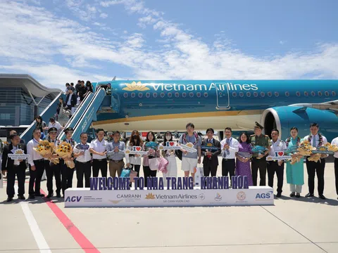 Vietnam Airlines chính thức khai trương đường bay thẳng giữa Nha Trang và Busan (Hàn Quốc)
