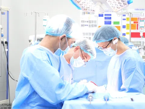 Bệnh viện Ngoại khoa Sante: Ca phẫu thuật thành công giúp bệnh nhân lấy lại 80% dáng đi