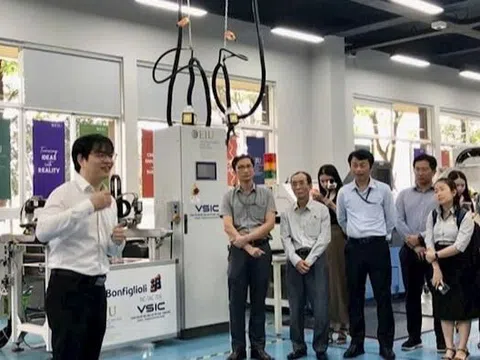 Uni Tour 2025: Cầu nối học thuật – doanh nghiệp trong chuyển đổi xanh