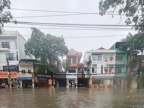 Tuyên Quang cảnh báo nguy cơ cao lũ quét, sạt lở đất và ngập úng diện rộng