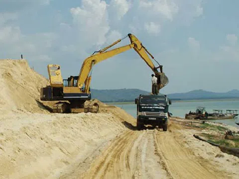Hàng loạt doanh nghiệp lớn kiến nghị Bộ Xây dựng tháo gỡ khó khăn về nguồn cung cát xây dựng