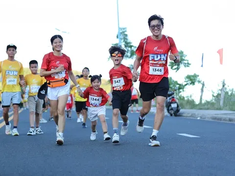 Giải VnExpress Marathon Libera Nha Trang 2025 tạo hình ảnh du lịch thể thao hấp dẫn