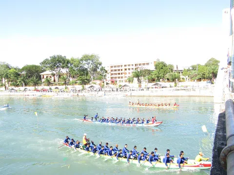 Bình Thuận: Lễ hội đua thuyền mừng Đảng, mừng Xuân Quý Mão 2023 trên sông Cà Ty (Phan Thiết): Lạc Đạo đạt giải nhất