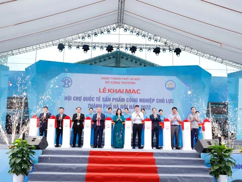 Hơn 200 gian hàng trưng bày tại Hội chợ sản phẩm công nghiệp chủ lực TP. Hà Nội năm 2023