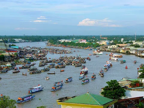 Cần Thơ: Phát triển du lịch sông nước trong bối cảnh biến đổi khí hậu