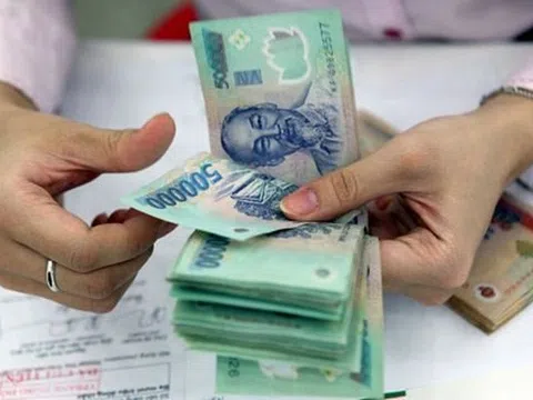 Cử tri mong sớm điều chỉnh phụ cấp đặc thù cho nhân viên y tế công lập