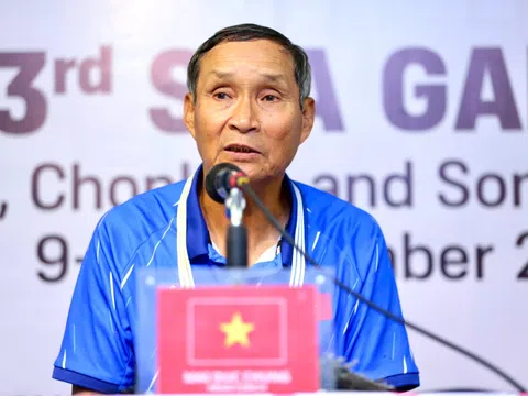 HLV Mai Đức Chung hài lòng với chiến thắng áp đảo của đội tuyển nữ Việt Nam ở trận mở màn Bảng B